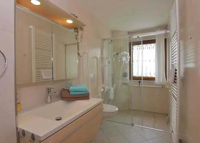 Zur Pferdetraenke Otel *